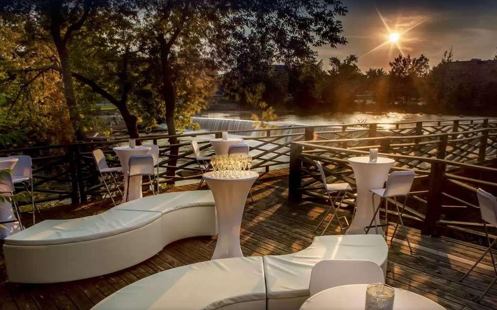 Hotel Chateau Joliette Restaurante foto